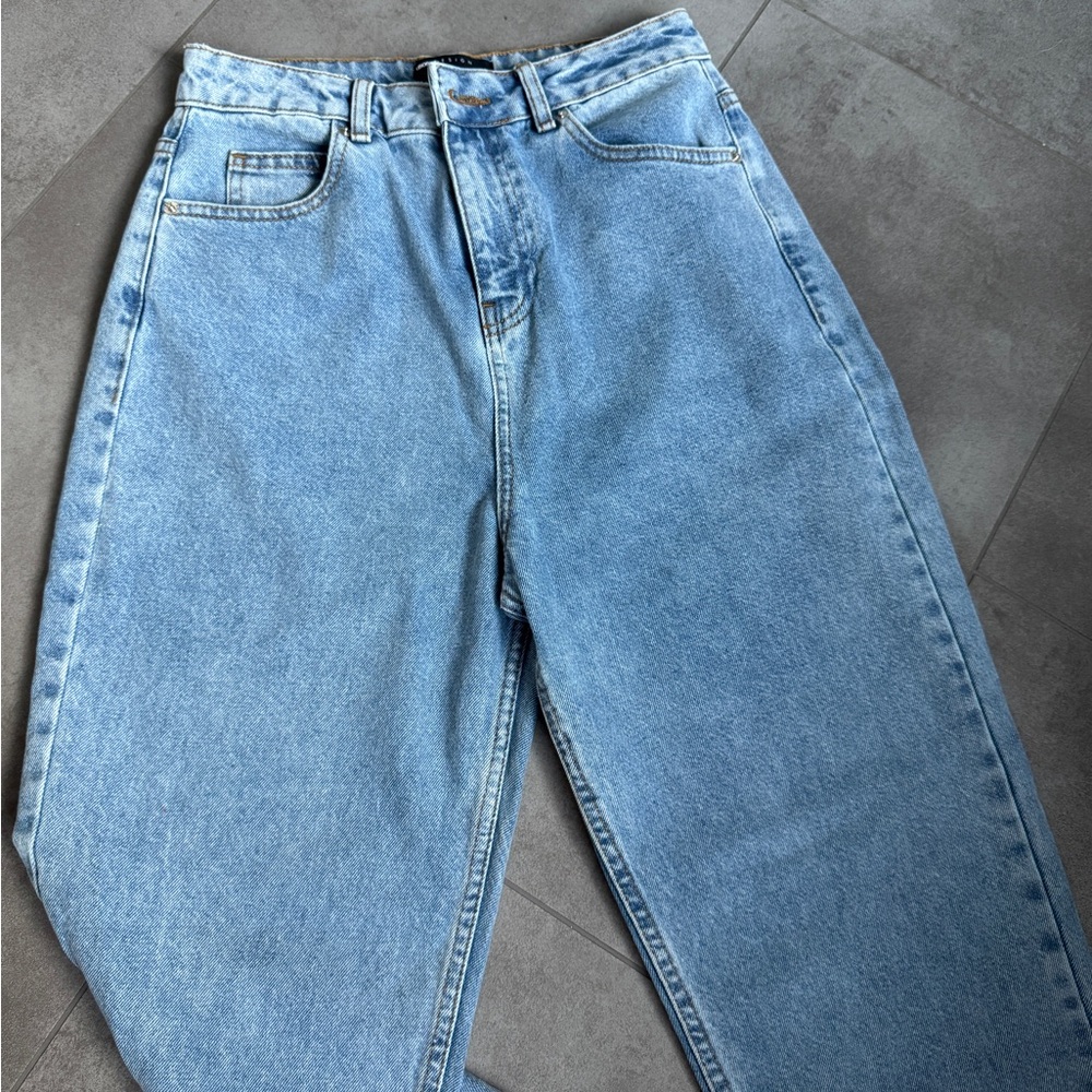 ASOS High Rise Light Blue Jeans - Picture 9 of 10